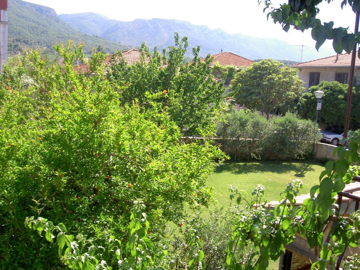 Hvar Guesthouse - Double Bedroom With Private Bathroom Jelsa  Exterior foto