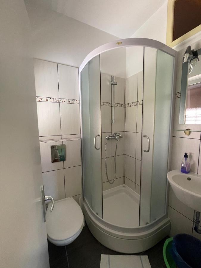Hvar Guesthouse - Double Bedroom With Private Bathroom Jelsa  Exterior foto